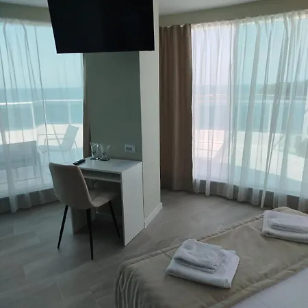 Hotel Elit 2*